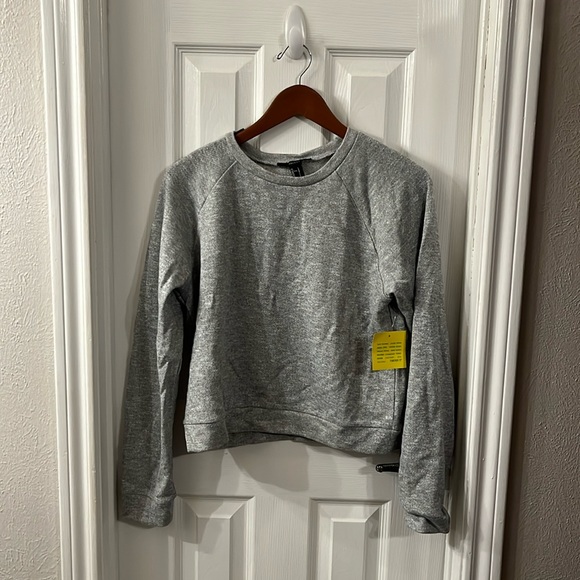 Forever 21 Tops - FREE FOREVER 21 SWEATSHIRT SIZE LARGE